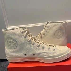 Textured high top converse size 11